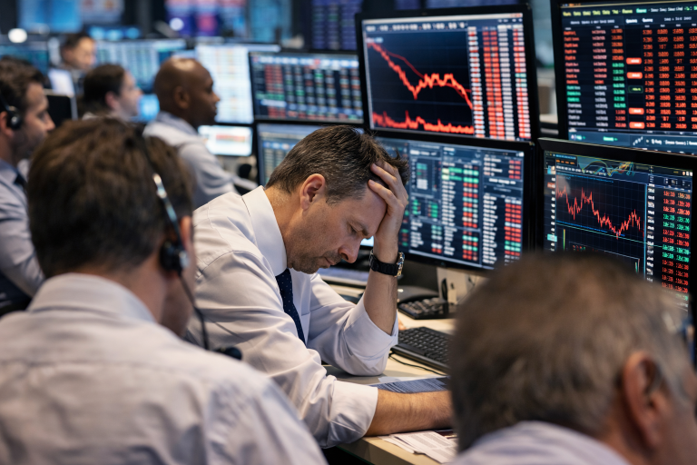 Iran conflict may push US inflation near 4%; recession fears surge